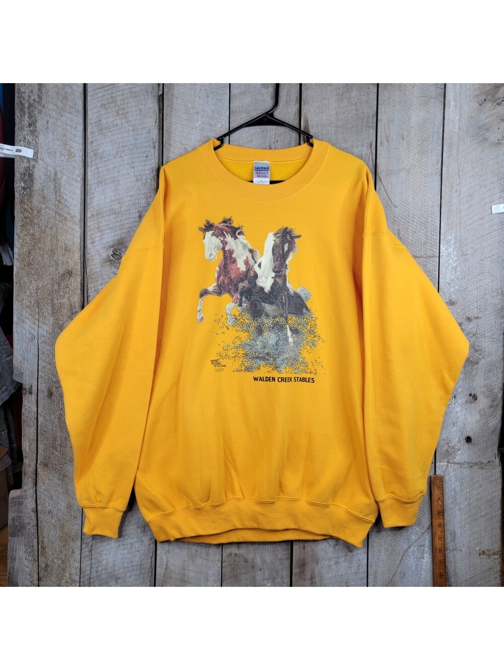 Gildan Walden Creek Stables Horses Sweatshirt XL Yellow Graphic Crewneck Vintage